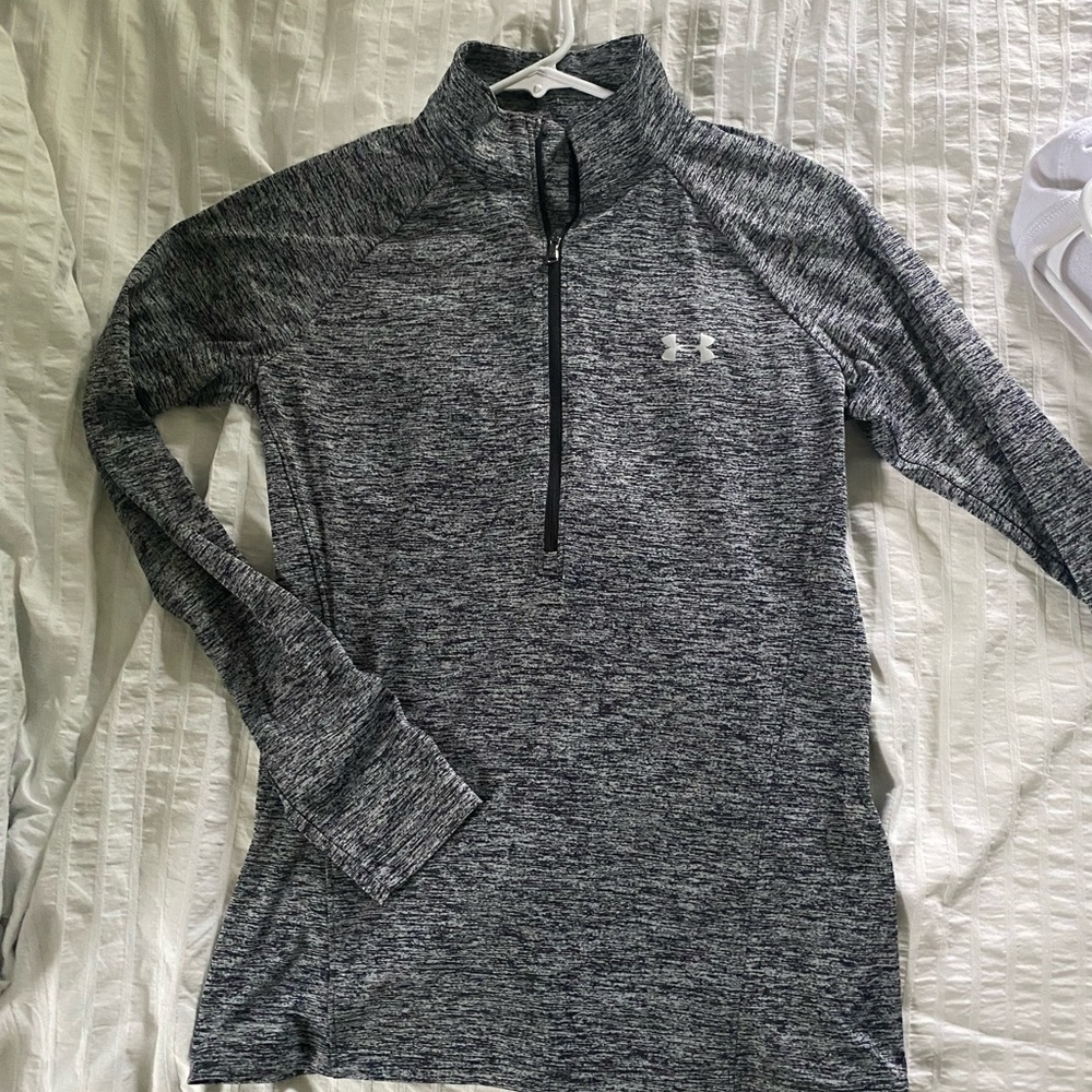 Under armour quarter zip pullover